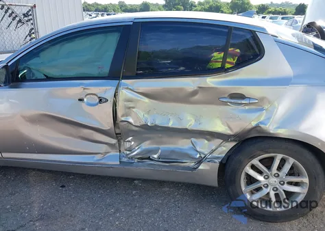 2013 Kia Optima Lx из США, поврежденный, VIN KNAGM4A7XD5357004